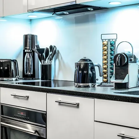 Διαμέρισμα Boutiqueluxury Balcony Ac Downtown